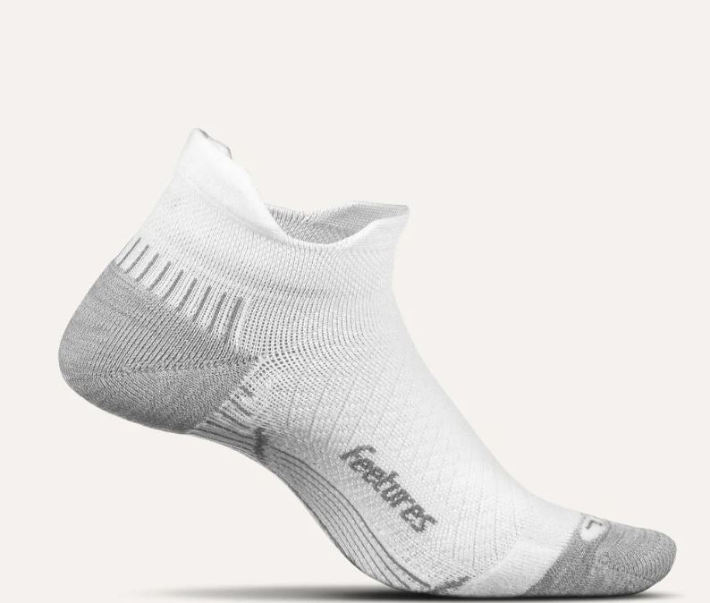 Feetures Plantar Fasciitis Relief Sock Light Cushion Tab