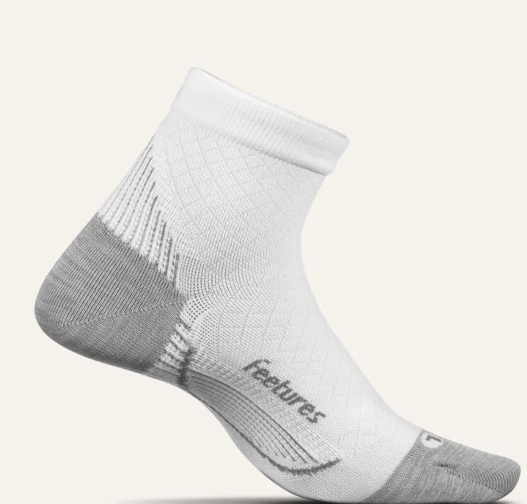 Feetures Plantar Fasciitis Relief Sock Light Cushion Quarter