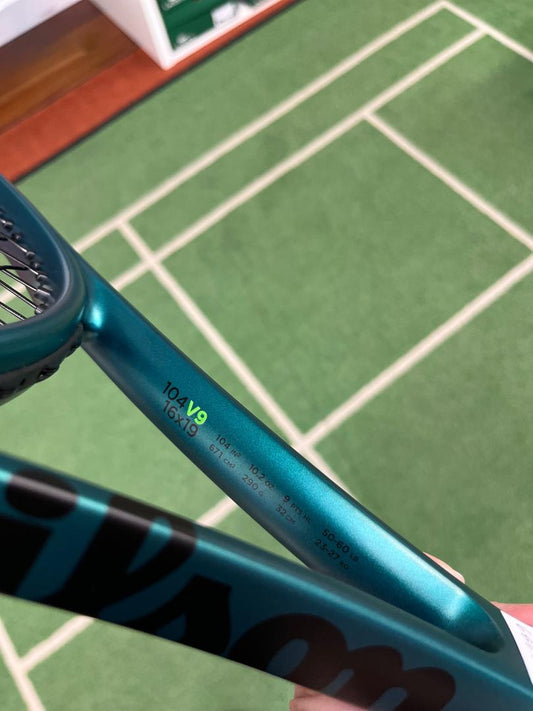 Wilson Blade 104 V9 (Barely Used) Grip Size 4